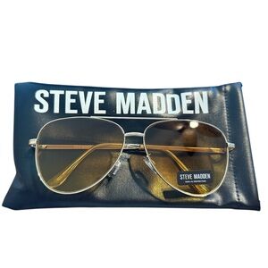 NWOT Steve Madden Gold Aviator Sunglasses